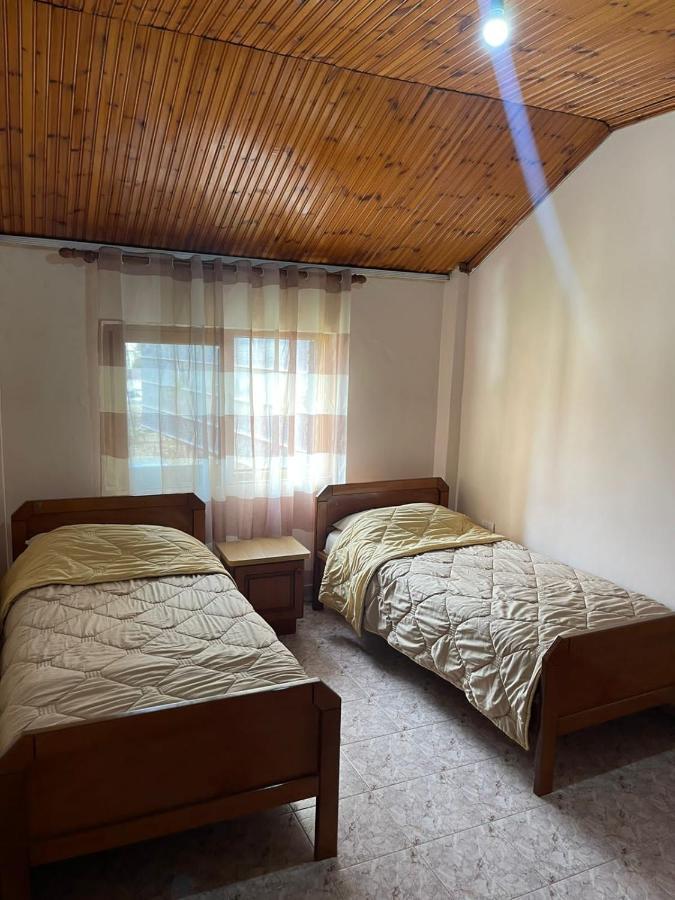 ShkodërVila Dedi公寓 外观 照片